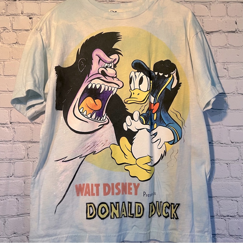 Disney T-Shirt Mens M Blue Donald Duck Gorilla World Tie Dye Cloud Kong Parks